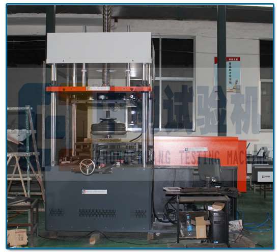 受电弓综合性能试验台