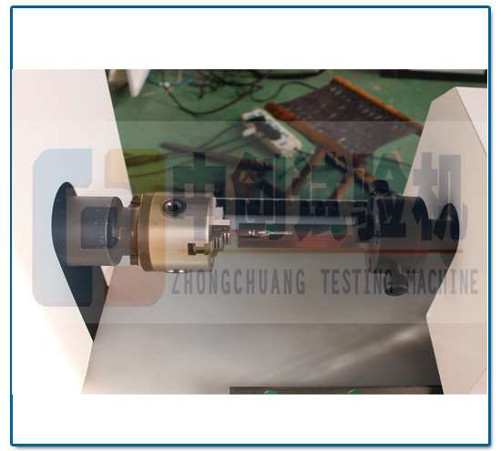 套筒扭矩试验机夹持试样图